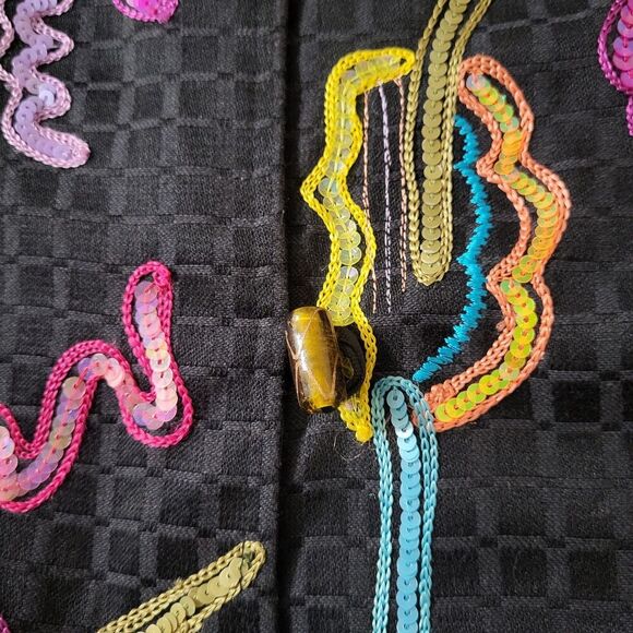 Black Jacket Bright Floral Accents Glass Buttons M Sequined Embroidered Alex Kim - Picture 11 of 11